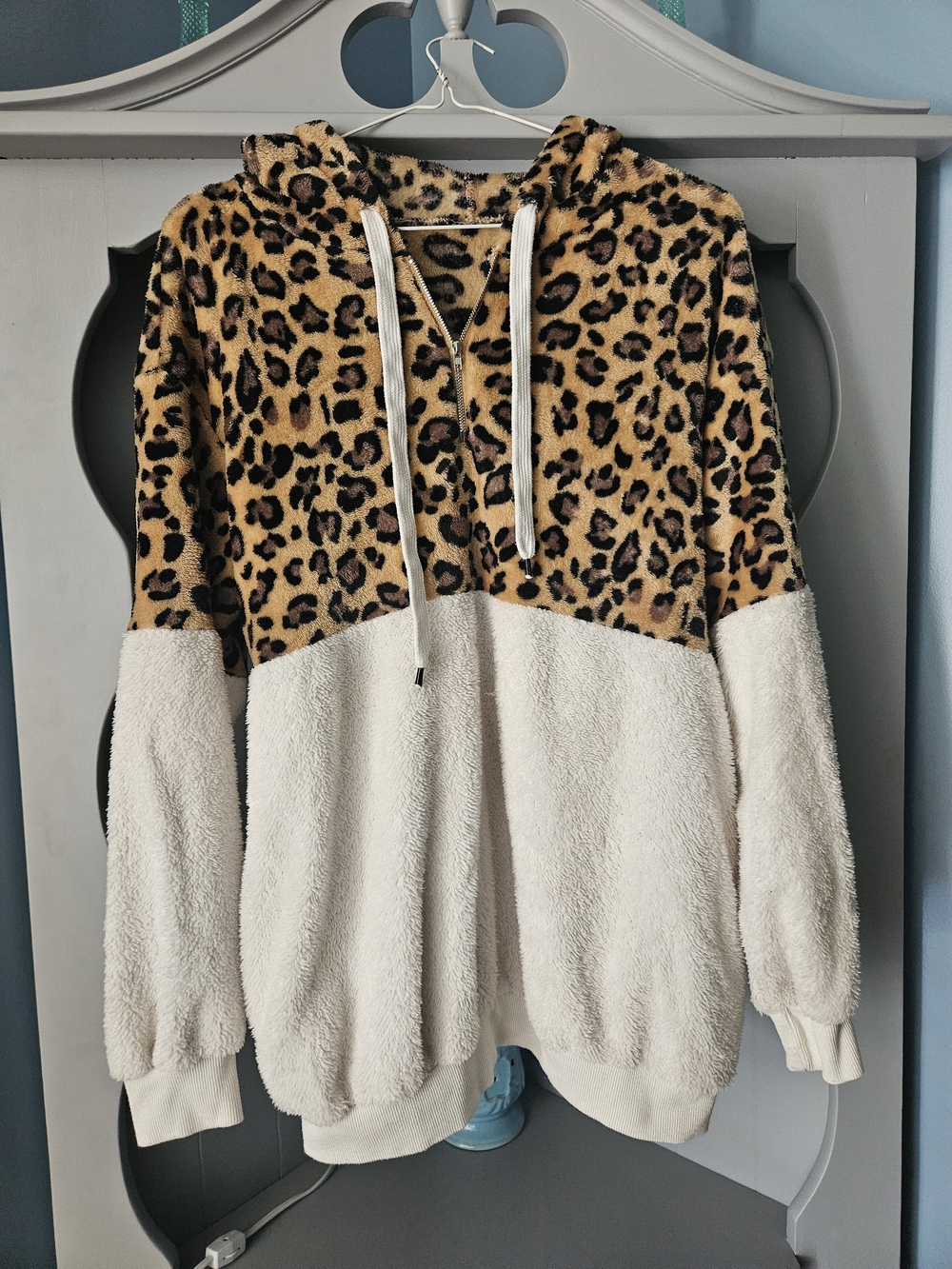 Leopard Print Sherpa Hoodie - Cream & Tan Cozy Pullover